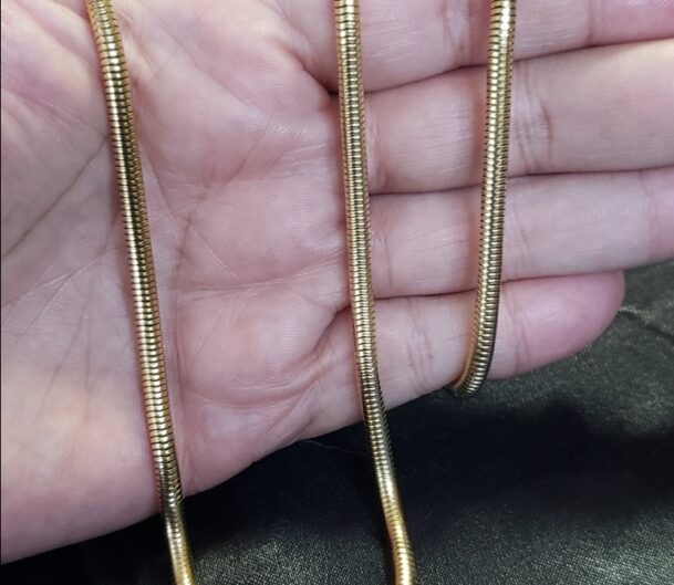 Pandory set  
4mm x 24"
4mm x 28"